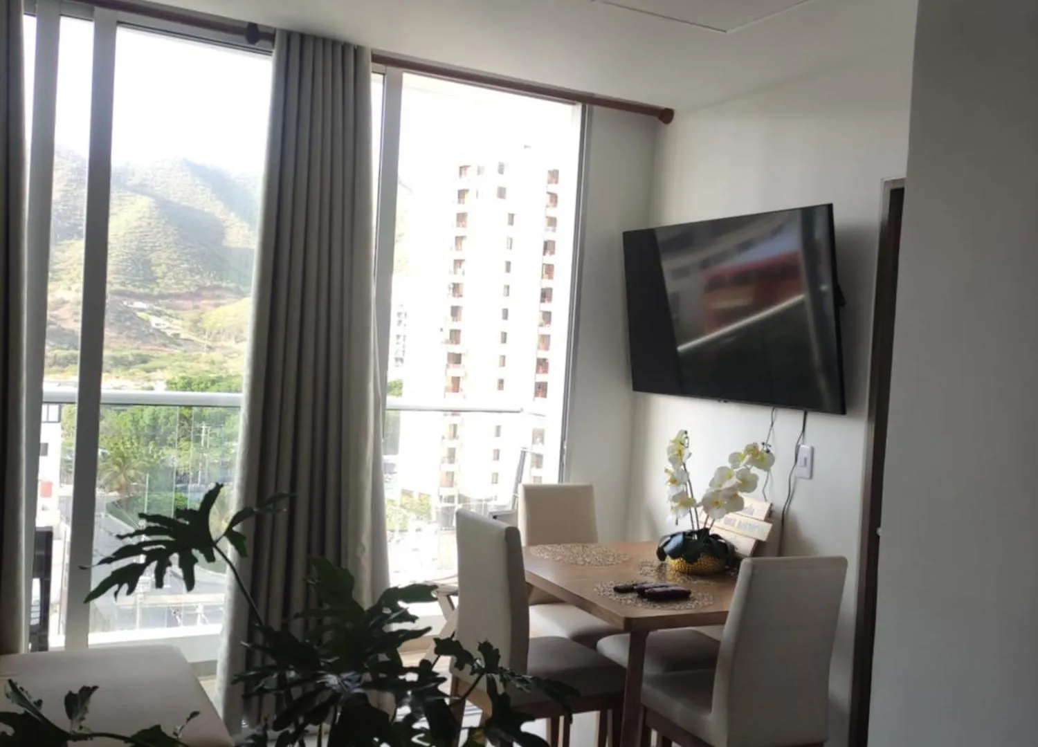 Sky Tower Apartment El Manantial