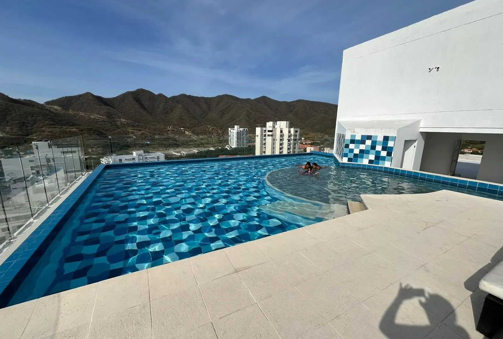 Sky Tower Apartment El Manantial